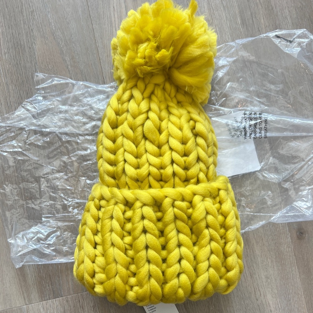 Chunky Knit Yellow Beanie